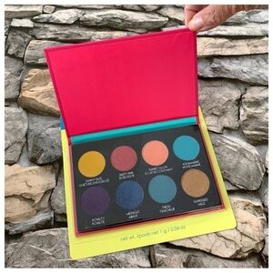 Lip Smackers Eye Love You Glitter Sparkly 8 Color Eyeshadow Palette Colorful New